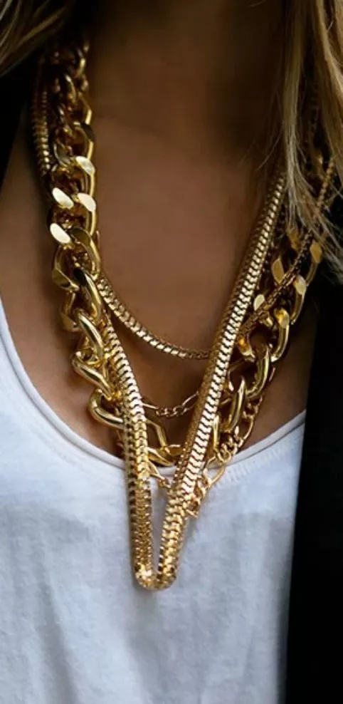 accesorii aurii masive