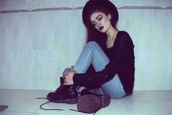 violet ell