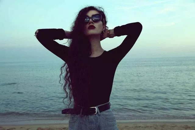 violet ell