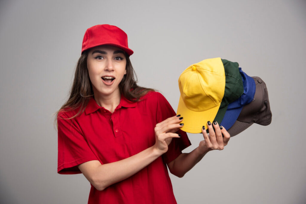 De ce să oferi celui mai bun prieten o șapcă personalizată