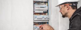Care sunt componentele de bază ale unui tablou electric